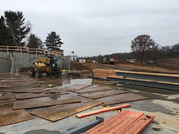 Construction image of Vennebu Hill Wisconsin Wedding Venue to be completed Late Spring 2018